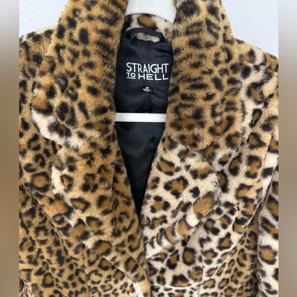 Leopard Coat Size Medium - Picture 2 of 4
